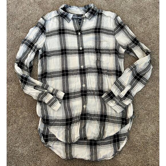 American Eagle Outfitters Tops - American Eagle Plaid Button Down size Small